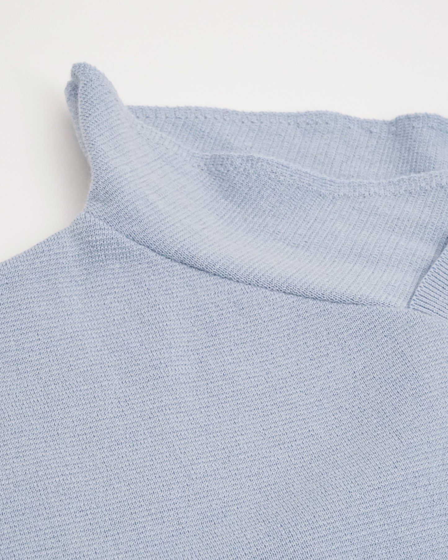One Side High Neck Pullover(Light Blue×Purple)