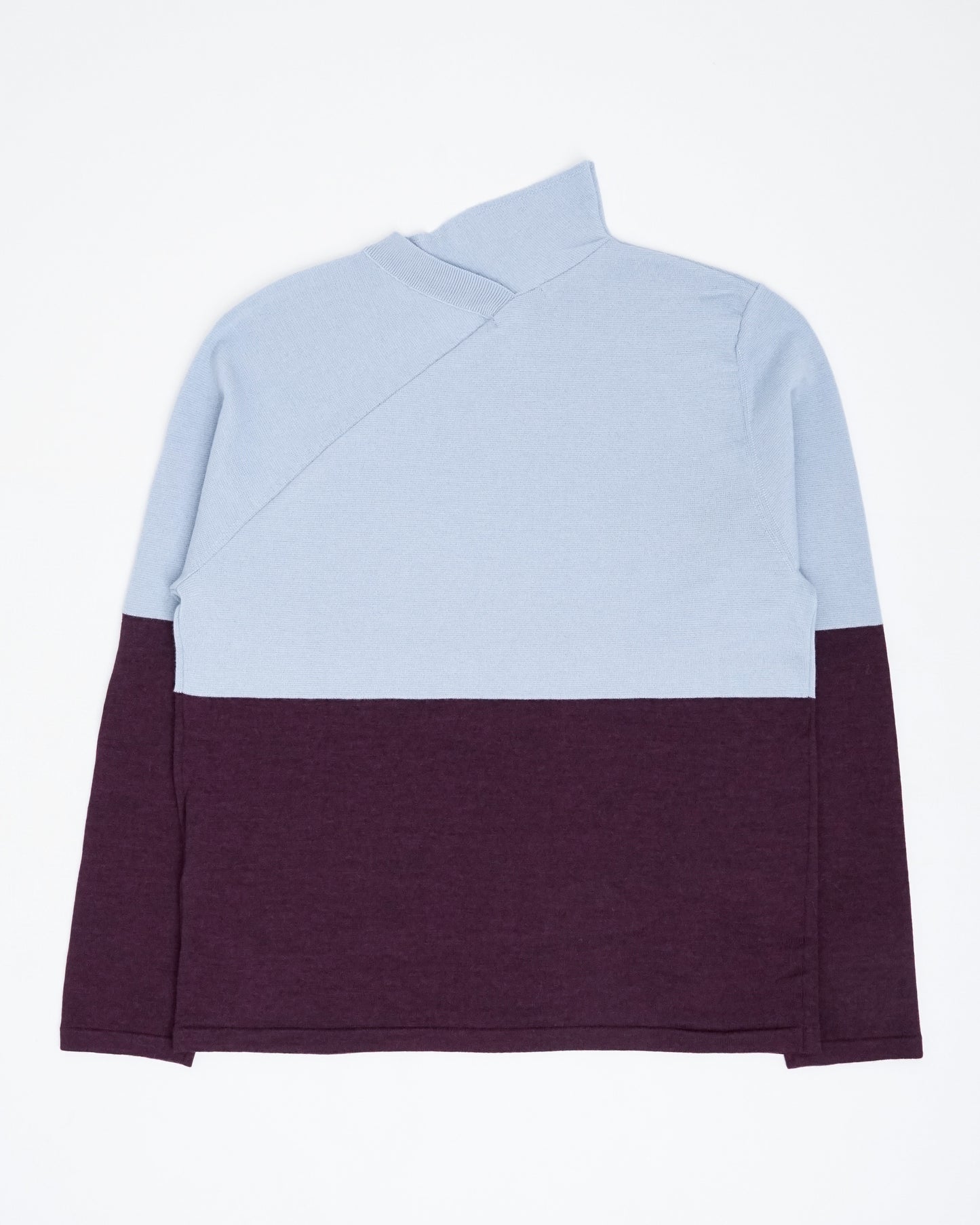 One Side High Neck Pullover(Light Blue×Purple)
